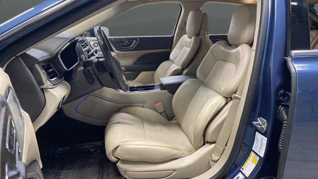 Used 2018 Lincoln Continental Reserve AWD/4WD image 9