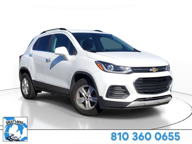Used 2018 Chevrolet Trax LT w/ LT Convenience Package FWD image 1
