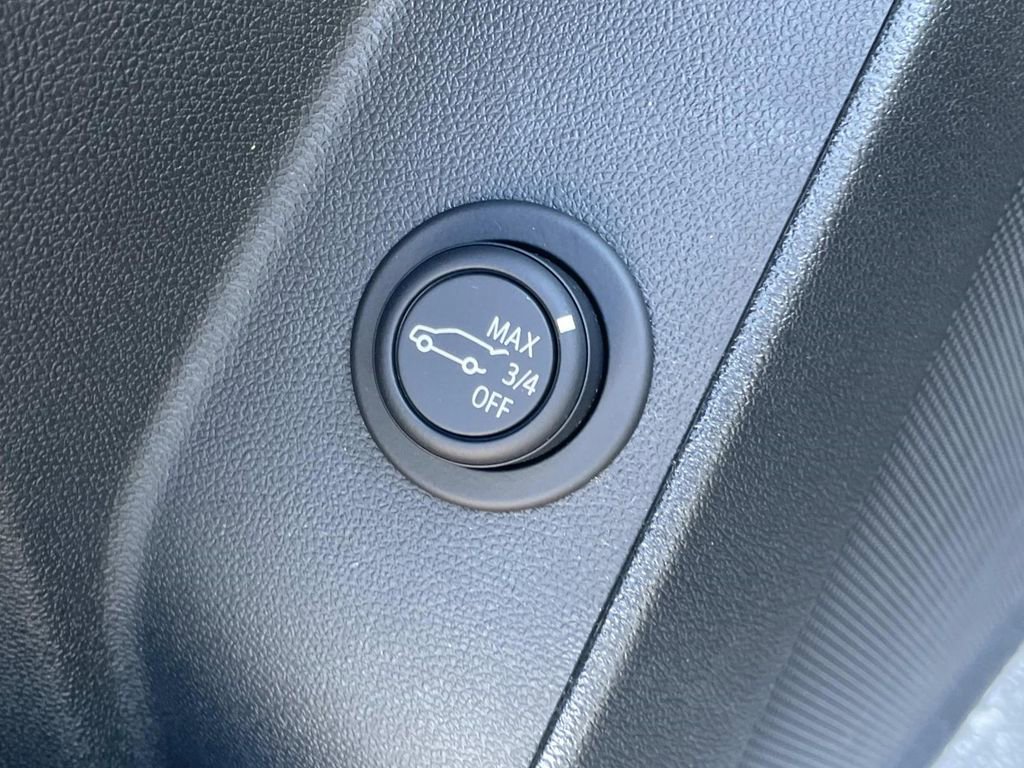 Certified 2023 Chevrolet Equinox LT image 17