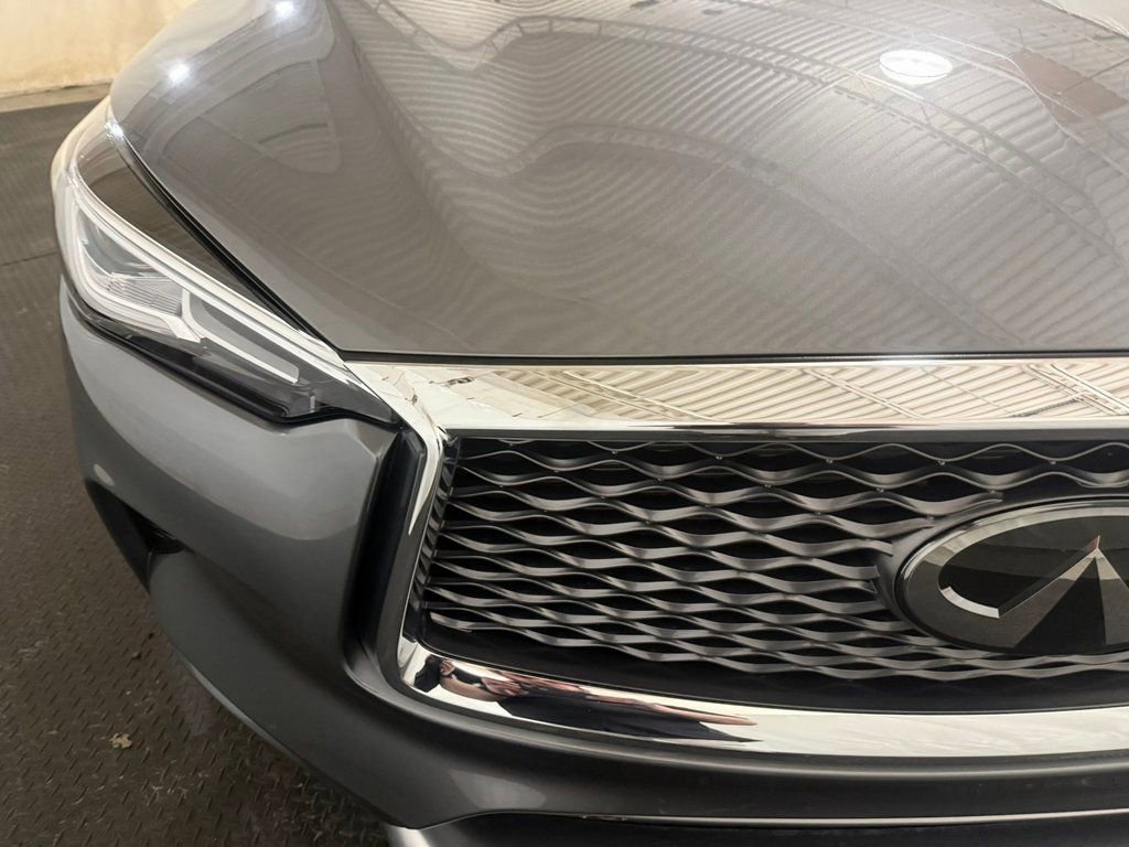 Used 2021 INFINITI QX50 Essential w/ Convenience Package image 4