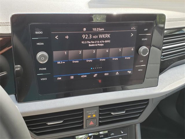 New 2025 Volkswagen Jetta SE image 10