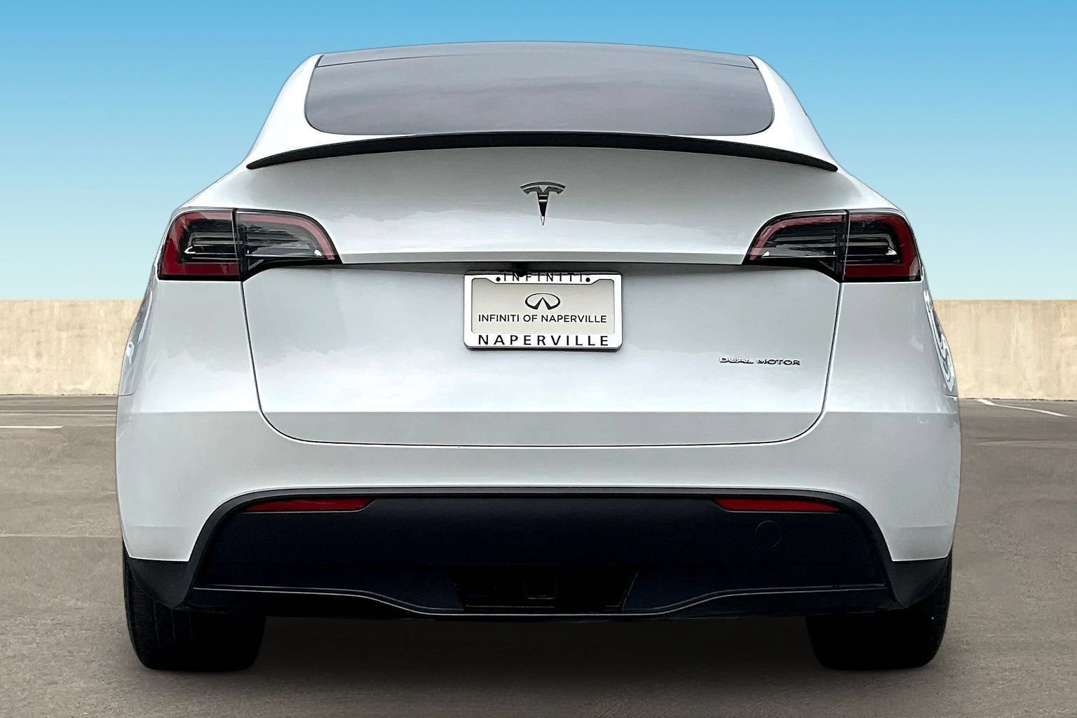 Used 2024 Tesla Model Y Long Range AWD/4WD image 6