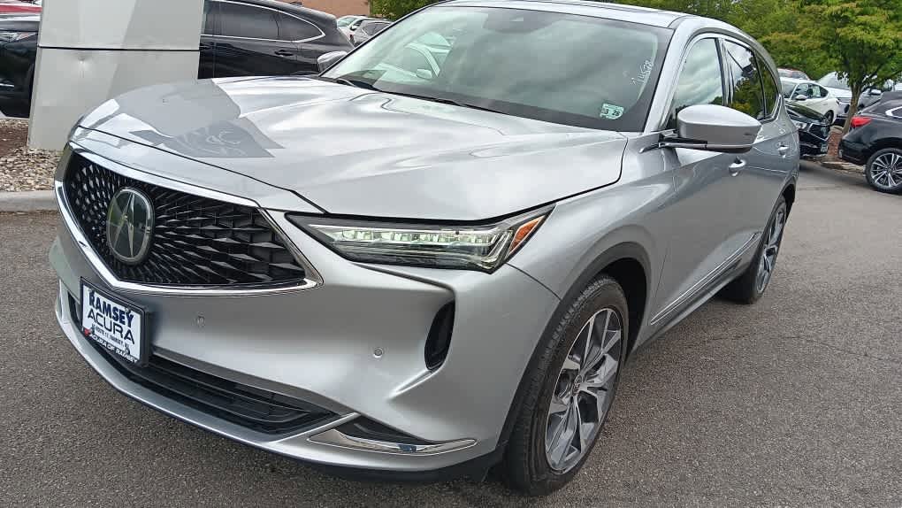 Used 2023 Acura MDX SH-AWD w/ Technology Package image 8