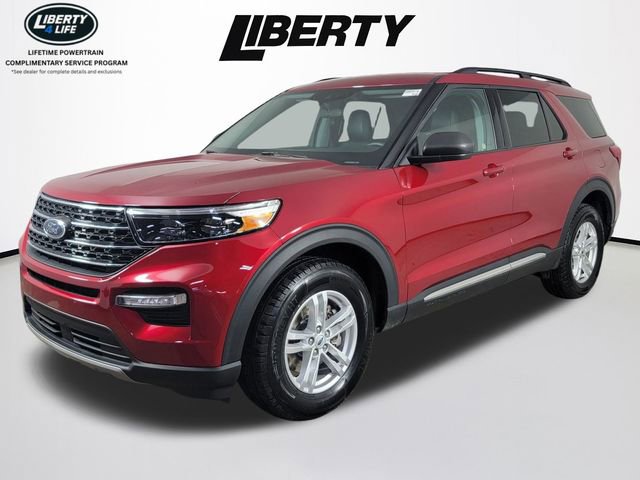 Used 2023 Ford Explorer XLT w/ Equipment Group 202A AWD/4WD image 8
