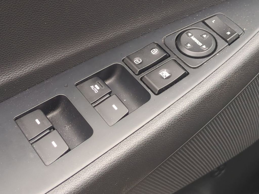 Used 2019 Hyundai Tucson Value image 11