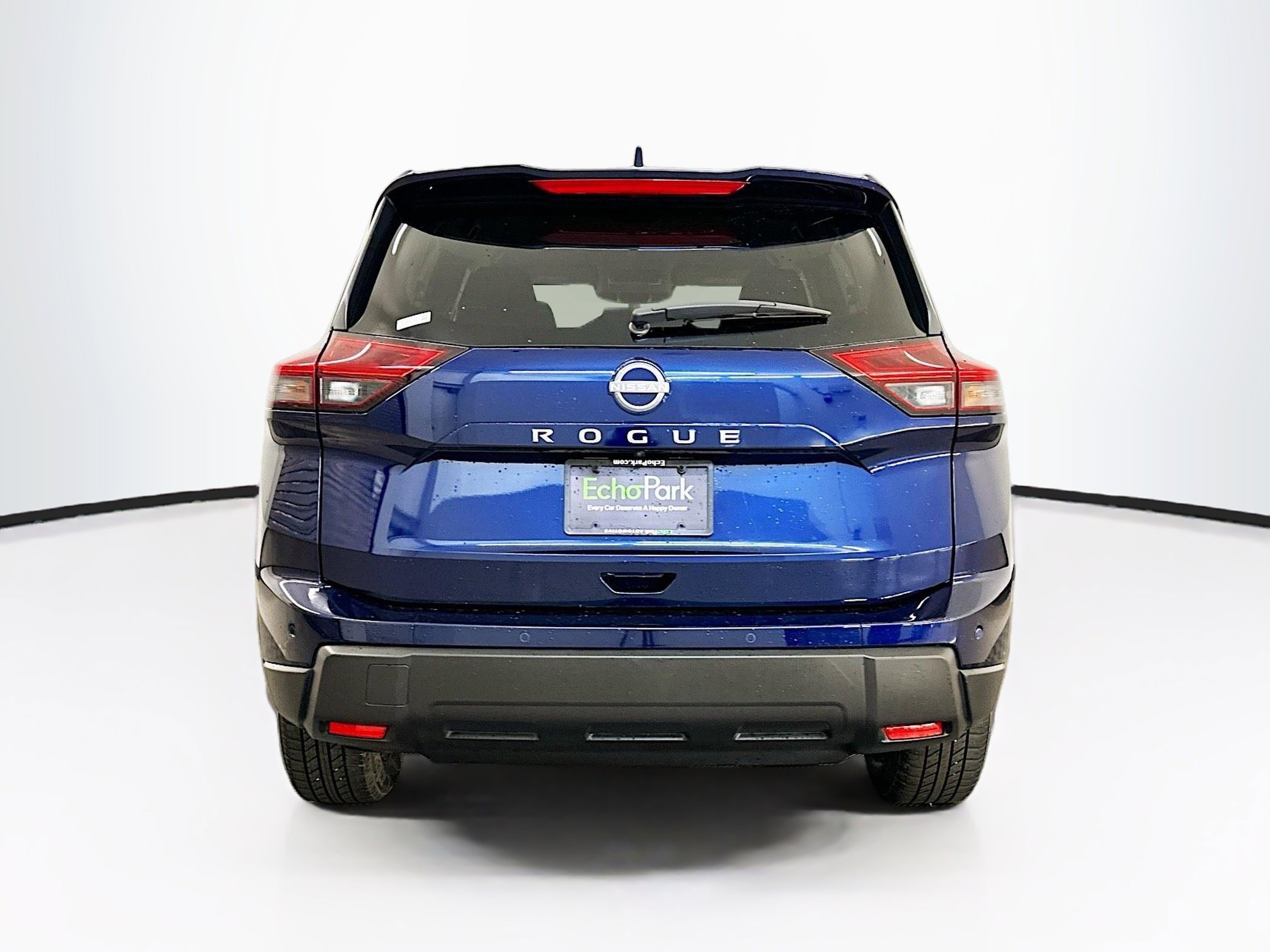 Used 2025 Nissan Rogue SV AWD/4WD image 7
