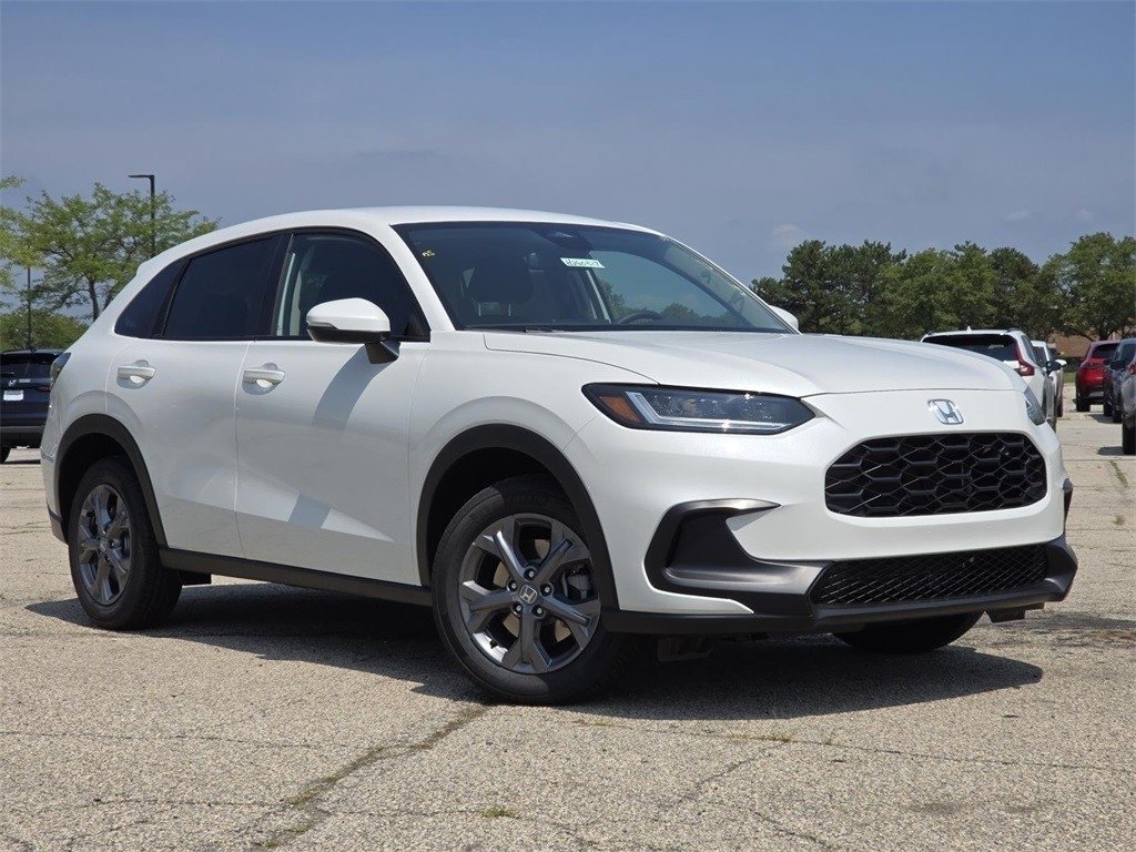 New 2026 Honda HR-V LX image 2