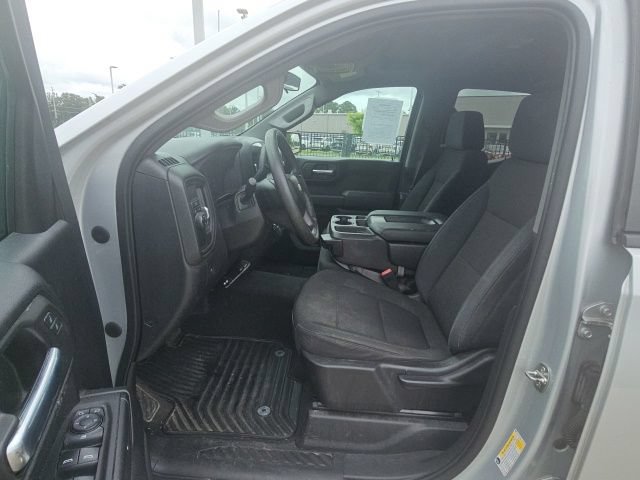 Used 2020 Chevrolet Silverado 1500 Custom w/ Custom Value Package RWD image 13
