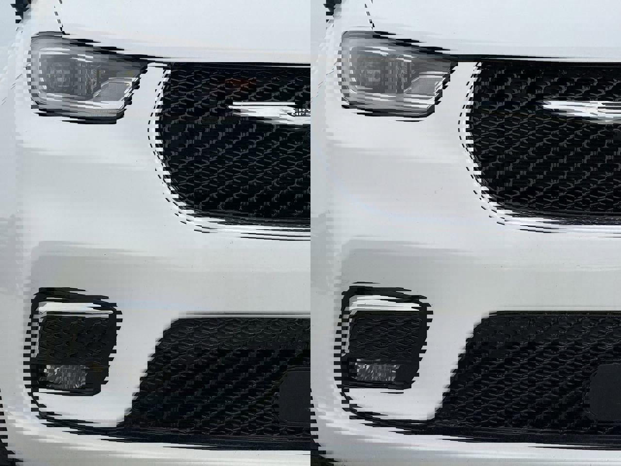 Used 2023 Chrysler Pacifica Touring-L FWD image 8