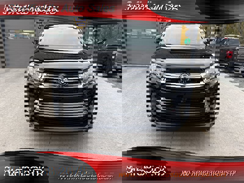 Used 2019 Toyota Highlander Limited Platinum image 10