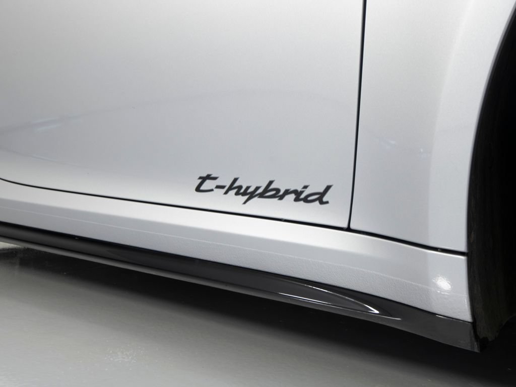 Certified 2026 Porsche 911 Carrera GTS RWD image 45