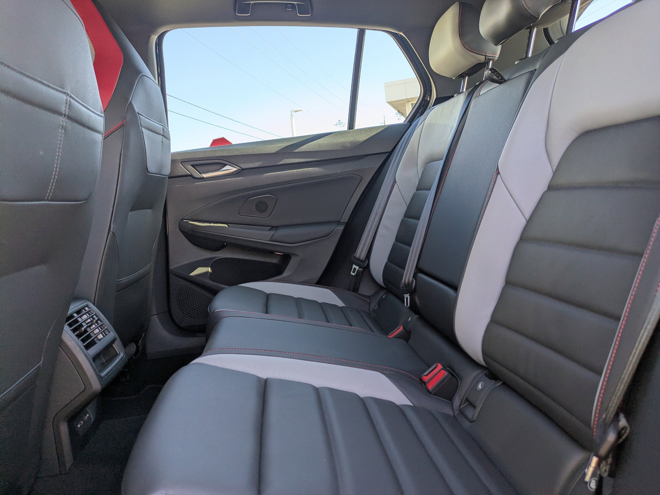 New 2025 Volkswagen GTI SE image 14