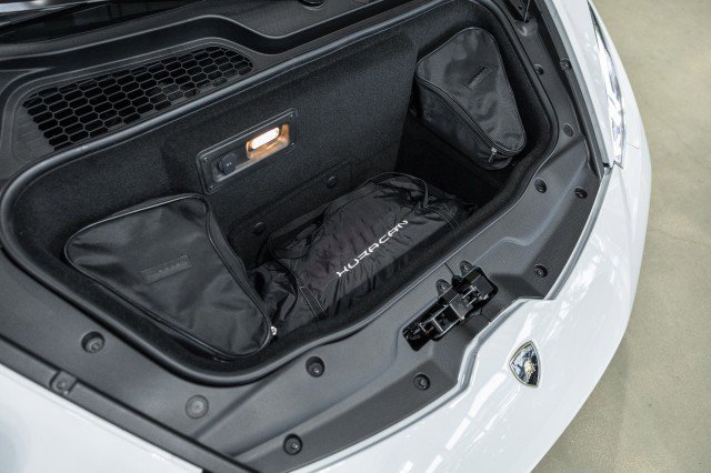 Used 2015 Lamborghini Huracan LP 610-4 image 27