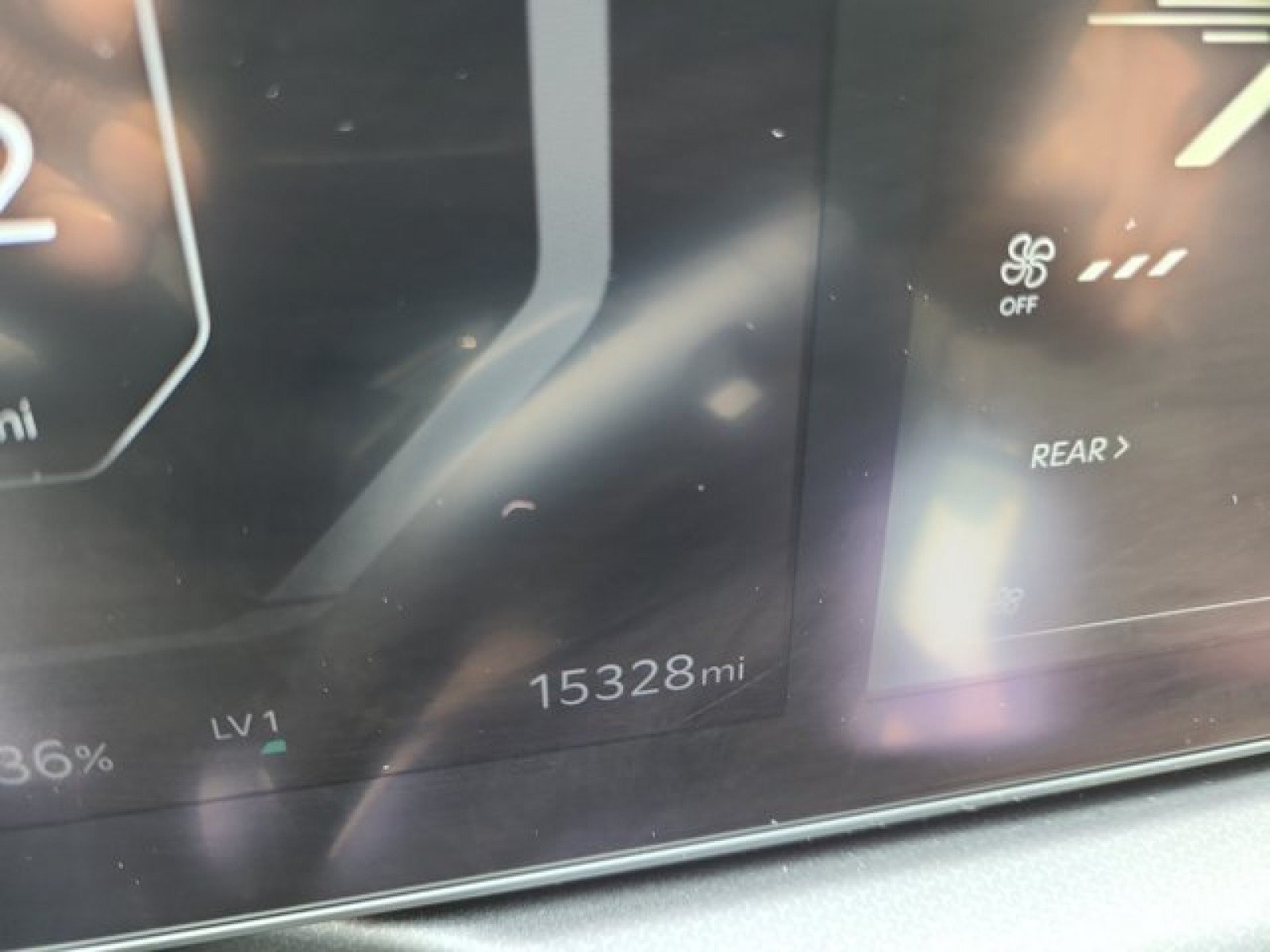 Used 2024 Kia EV9 GT-Line AWD/4WD image 26