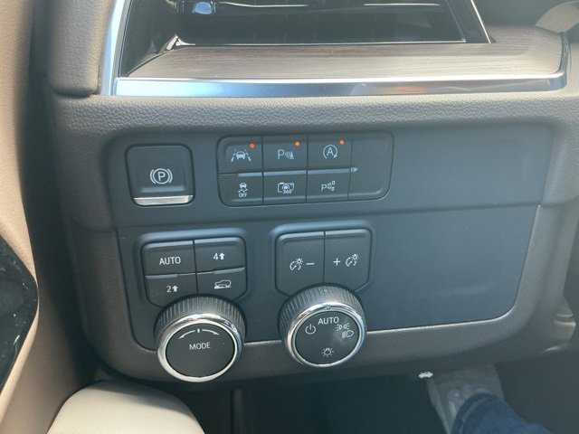 New 2026 Chevrolet Tahoe LT image 19