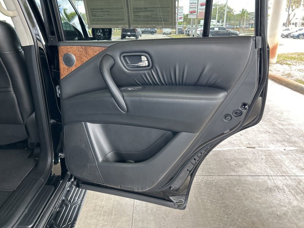 Used 2022 Nissan Armada SL w/ Captain's Chairs Package image 39