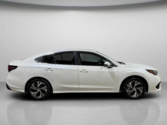 Used 2022 Subaru Legacy Premium AWD/4WD image 2