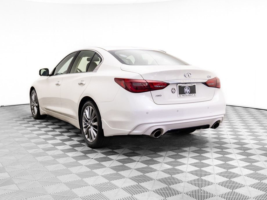 Used 2023 INFINITI Q50 Luxe w/ Cargo Package image 3