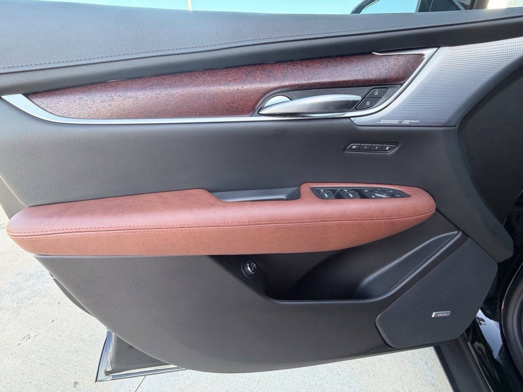 New 2026 Cadillac XT5 Premium Luxury w/ Driver Assist Package FWD image 17
