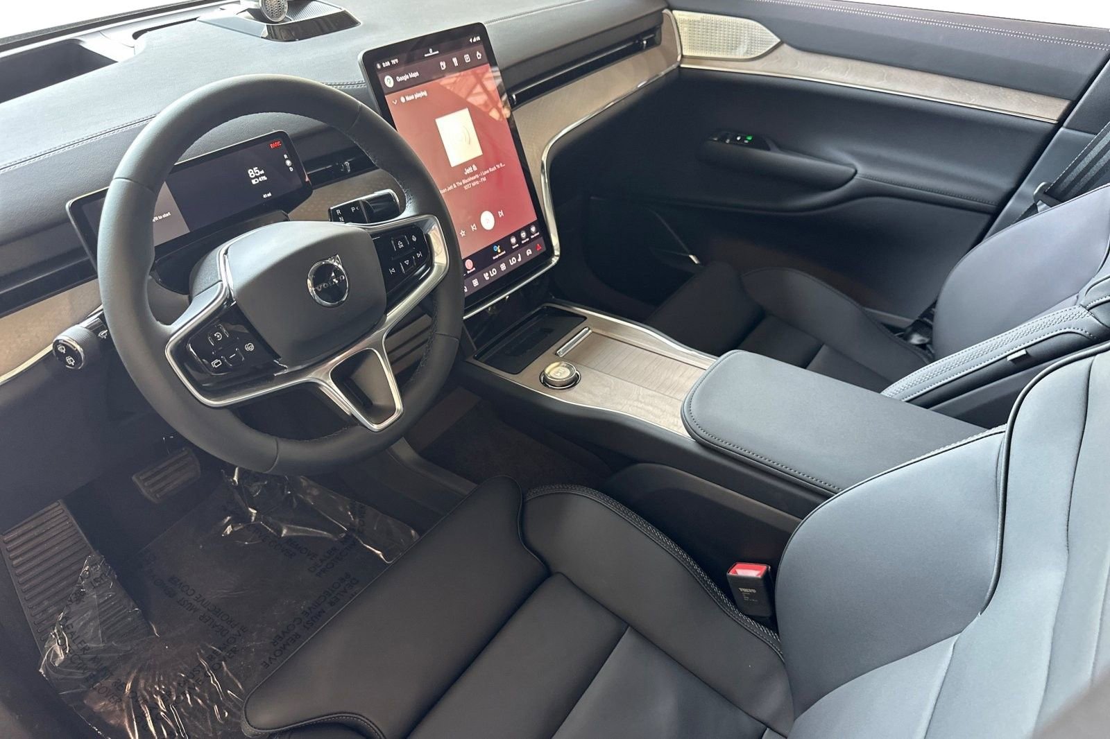 New 2025 Volvo EX90 Ultra AWD/4WD image 13