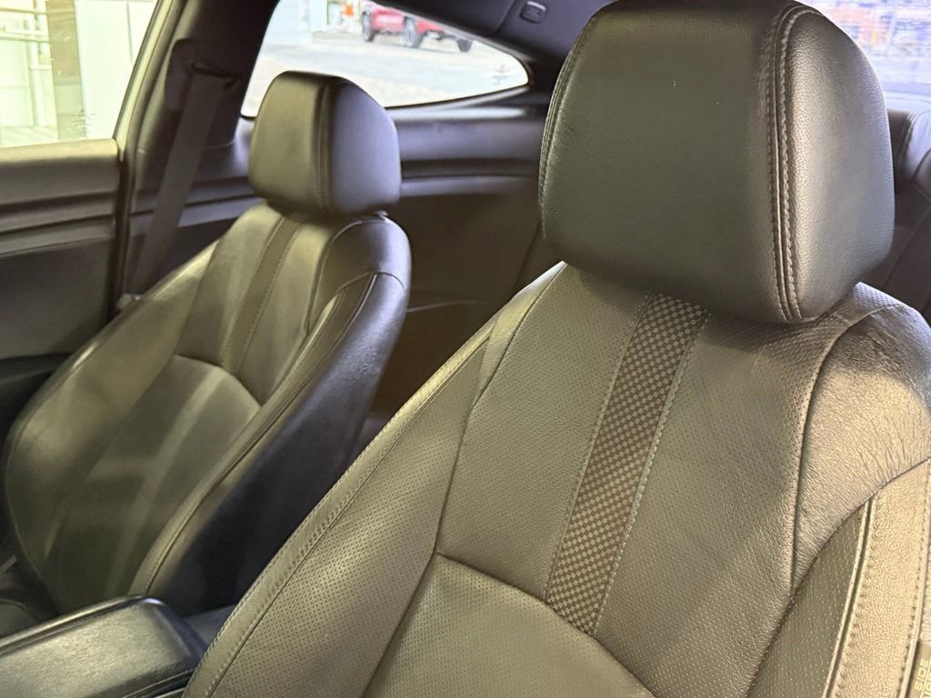 Used 2019 Honda Civic Touring image 20