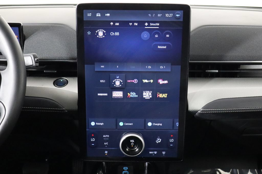 Used 2022 Ford Mustang Mach-E Select AWD/4WD image 25