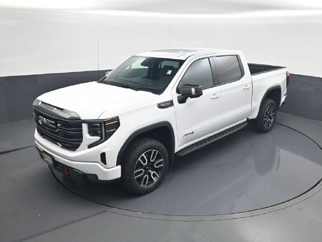 Used 2023 GMC Sierra 1500 AT4 w/ AT4 Premium Package AWD/4WD image 13