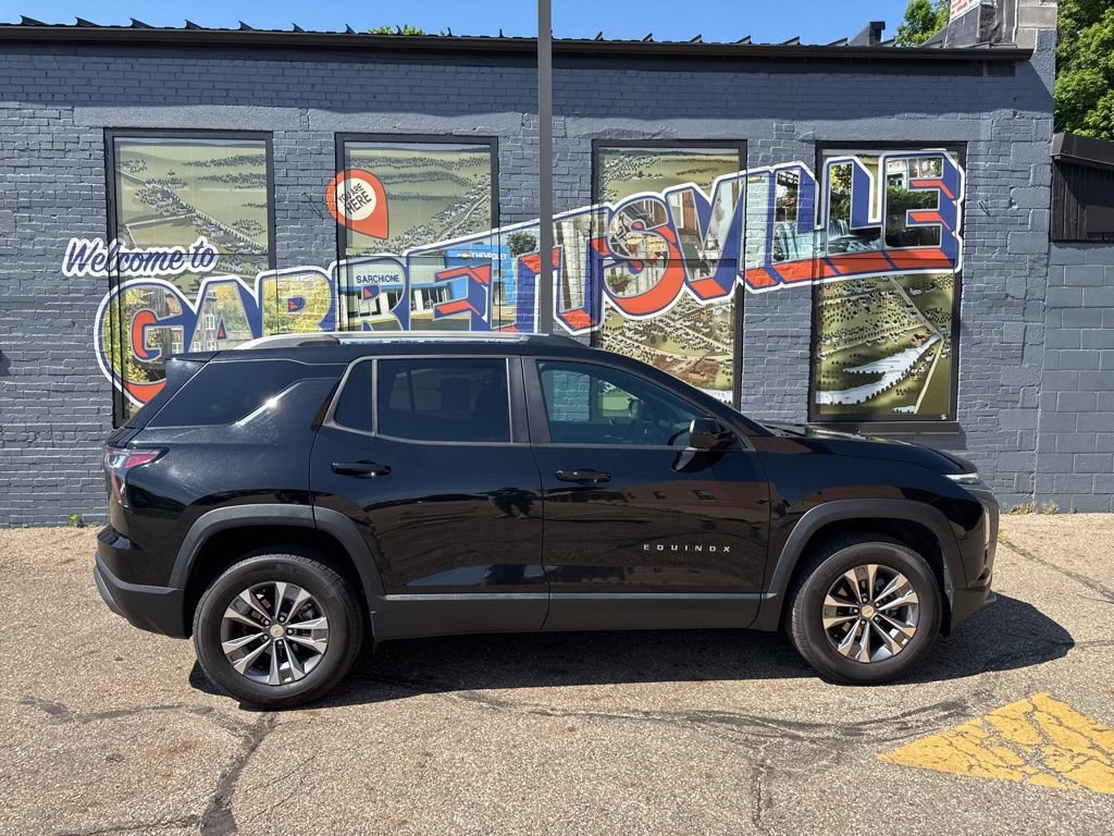 Used 2025 Chevrolet Equinox LT w/ Convenience Package II AWD/4WD image 28