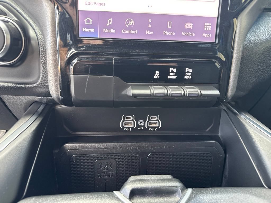 Used 2025 RAM 1500 Big Horn AWD/4WD image 21