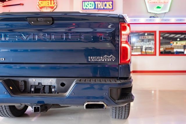 Used 2019 Chevrolet Silverado 1500 High Country image 11