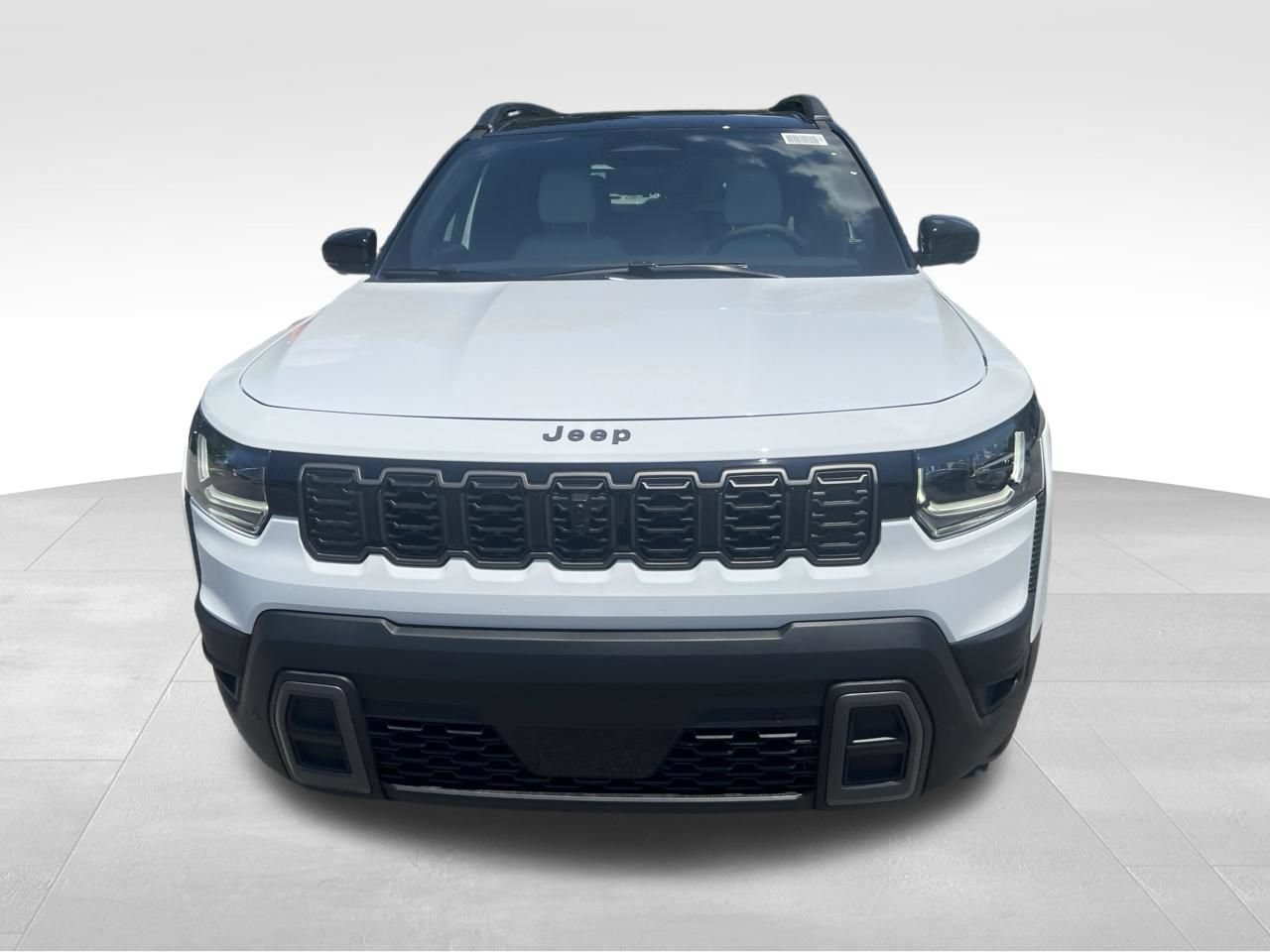 New 2026 Jeep Cherokee Overland w/ Trailer Tow Group AWD/4WD image 8