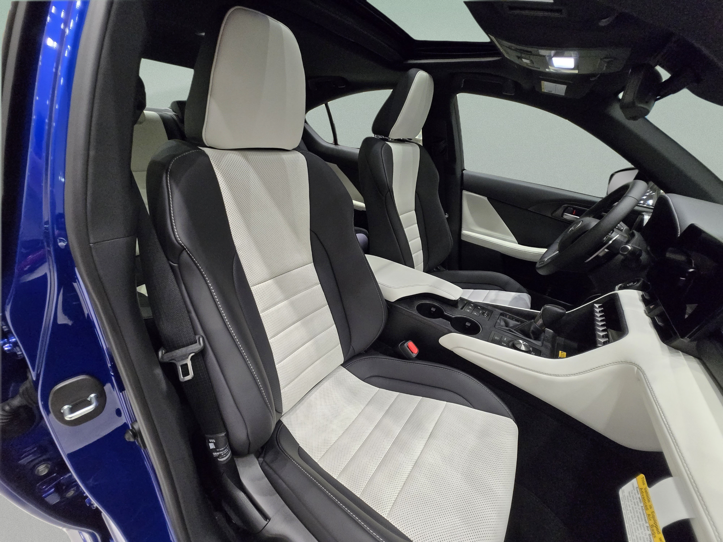 New 2026 Lexus IS 350 F Sport w/ Technology Package RWD image 29