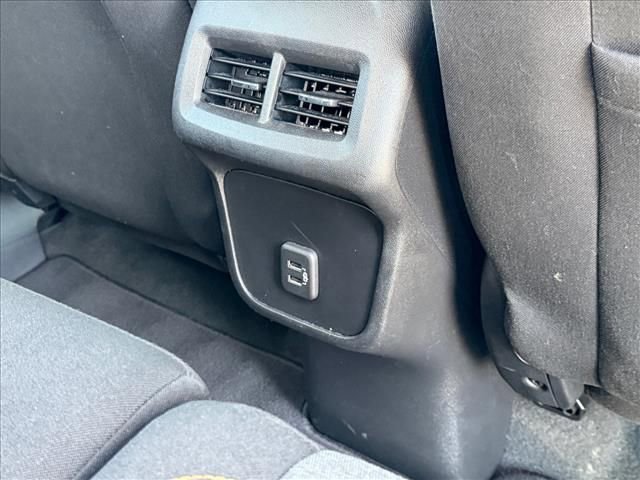 Used 2022 Chevrolet Equinox LT image 11