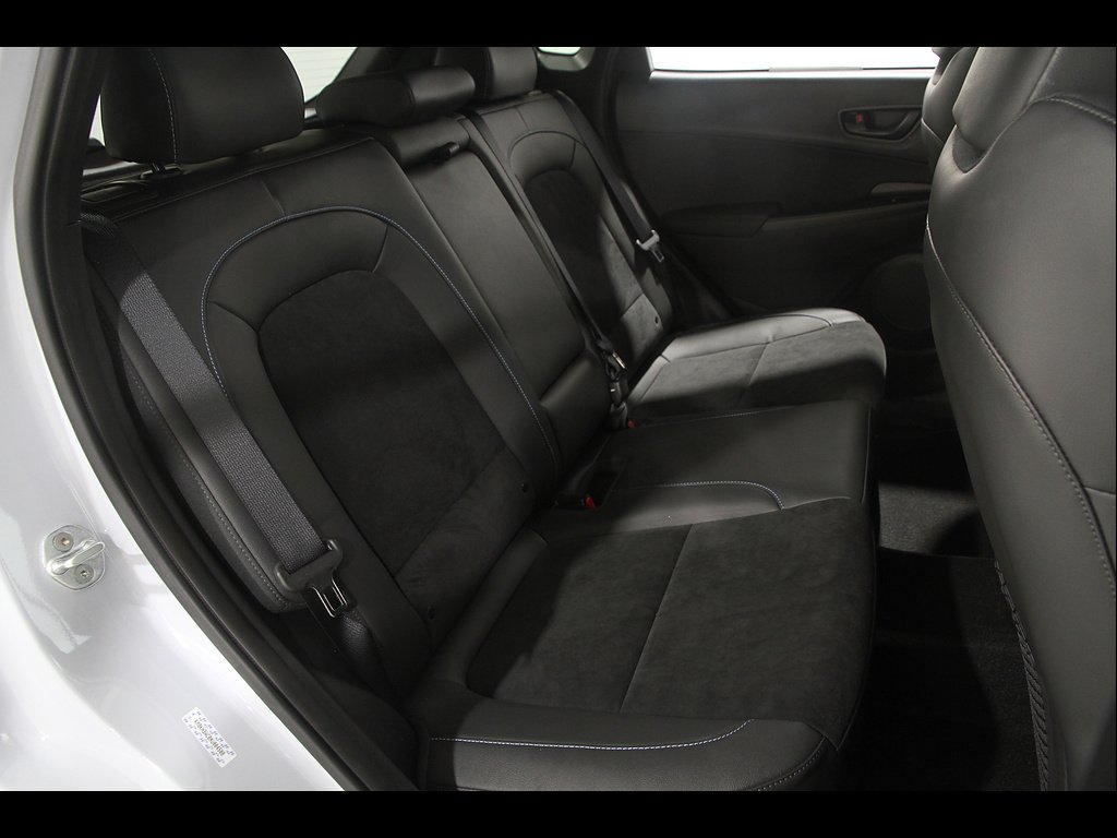 Certified 2022 Hyundai Kona N FWD image 19