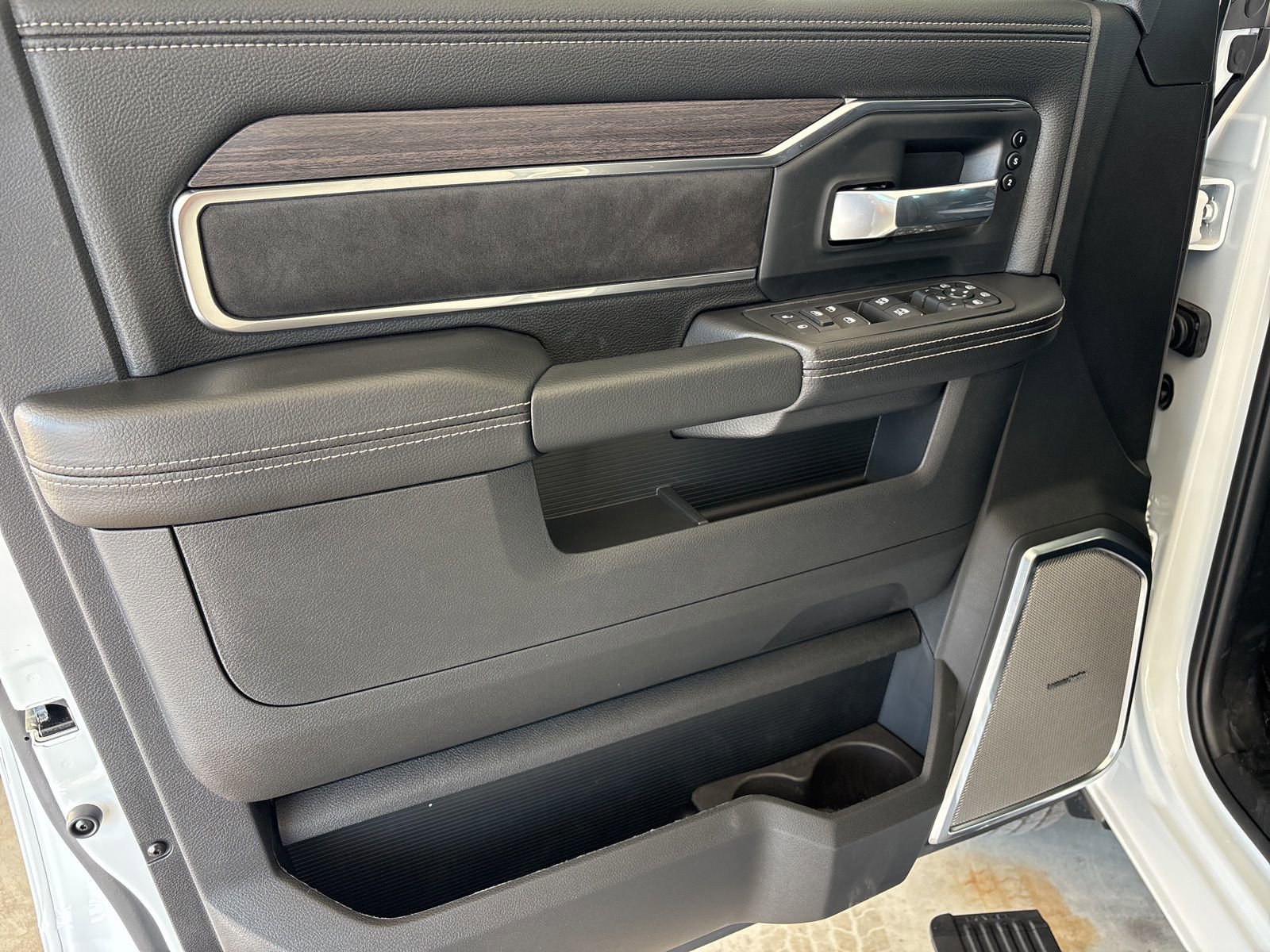 New 2026 RAM 3500 Laramie image 22