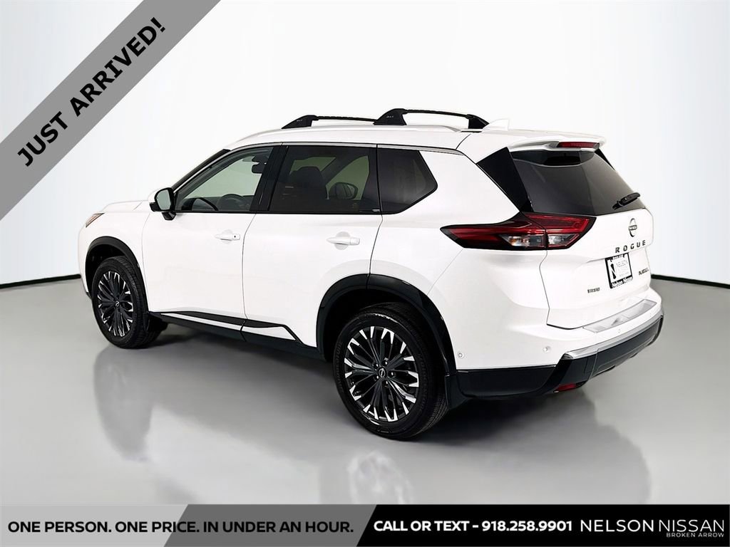 Certified 2025 Nissan Rogue Platinum w/ Platinum Premium Package image 7