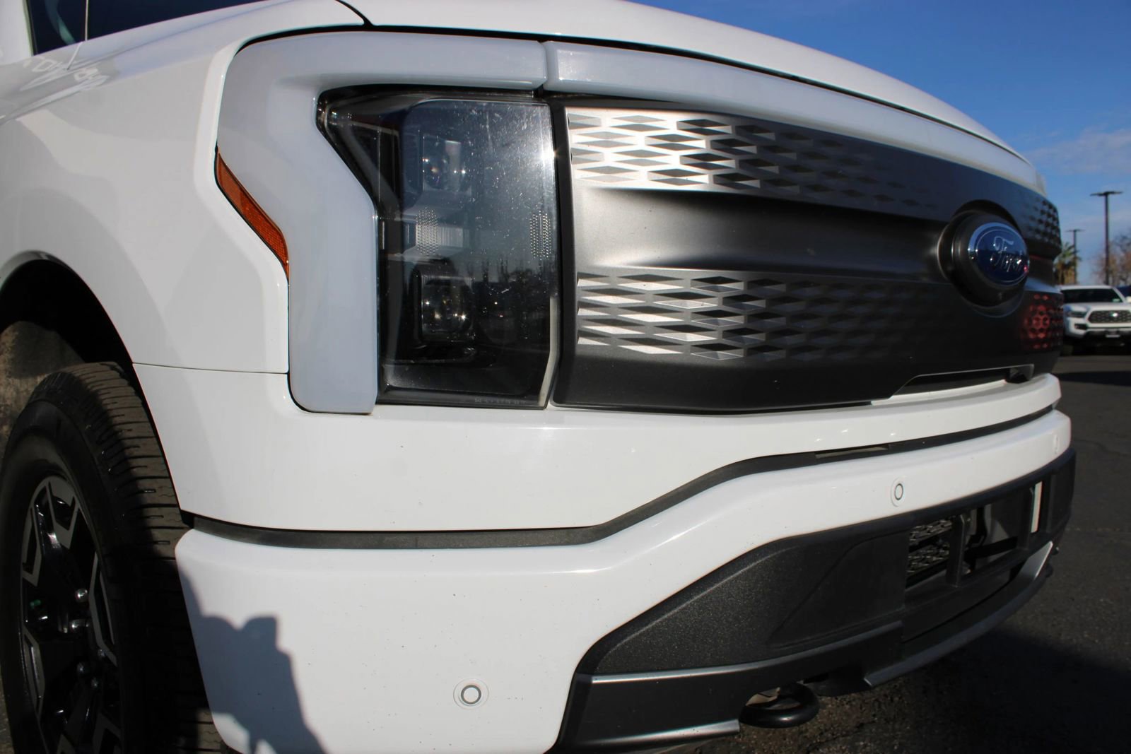 Used 2023 Ford F150 Lightning XLT image 6