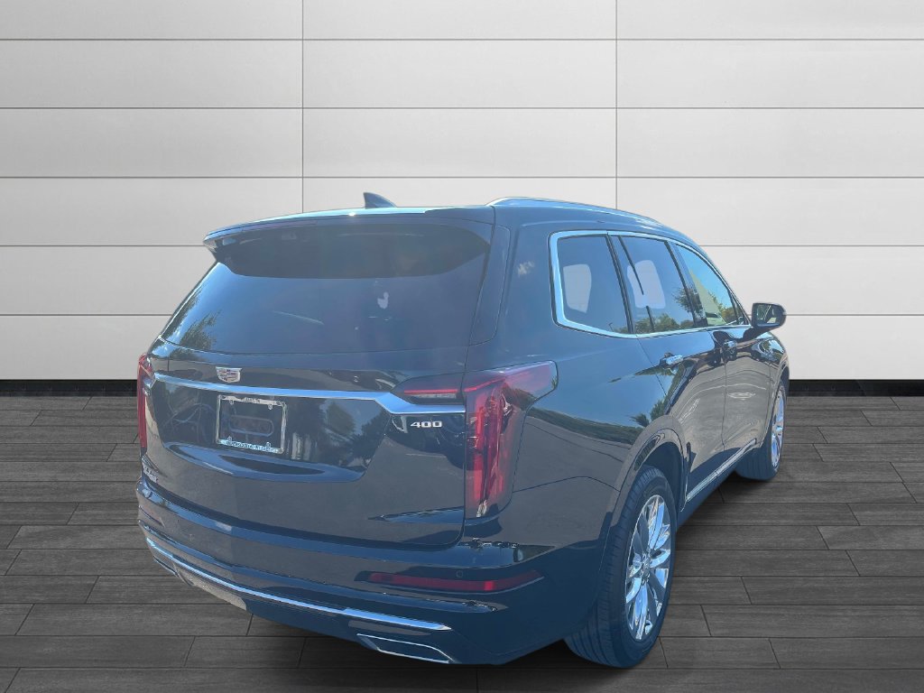 Used 2025 Cadillac XT6 Premium Luxury w/ Platinum Package FWD image 5