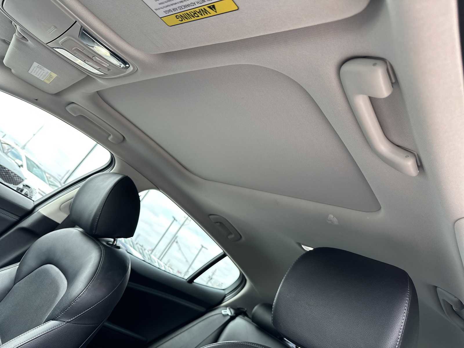 Used 2019 Kia Stinger Premium image 20