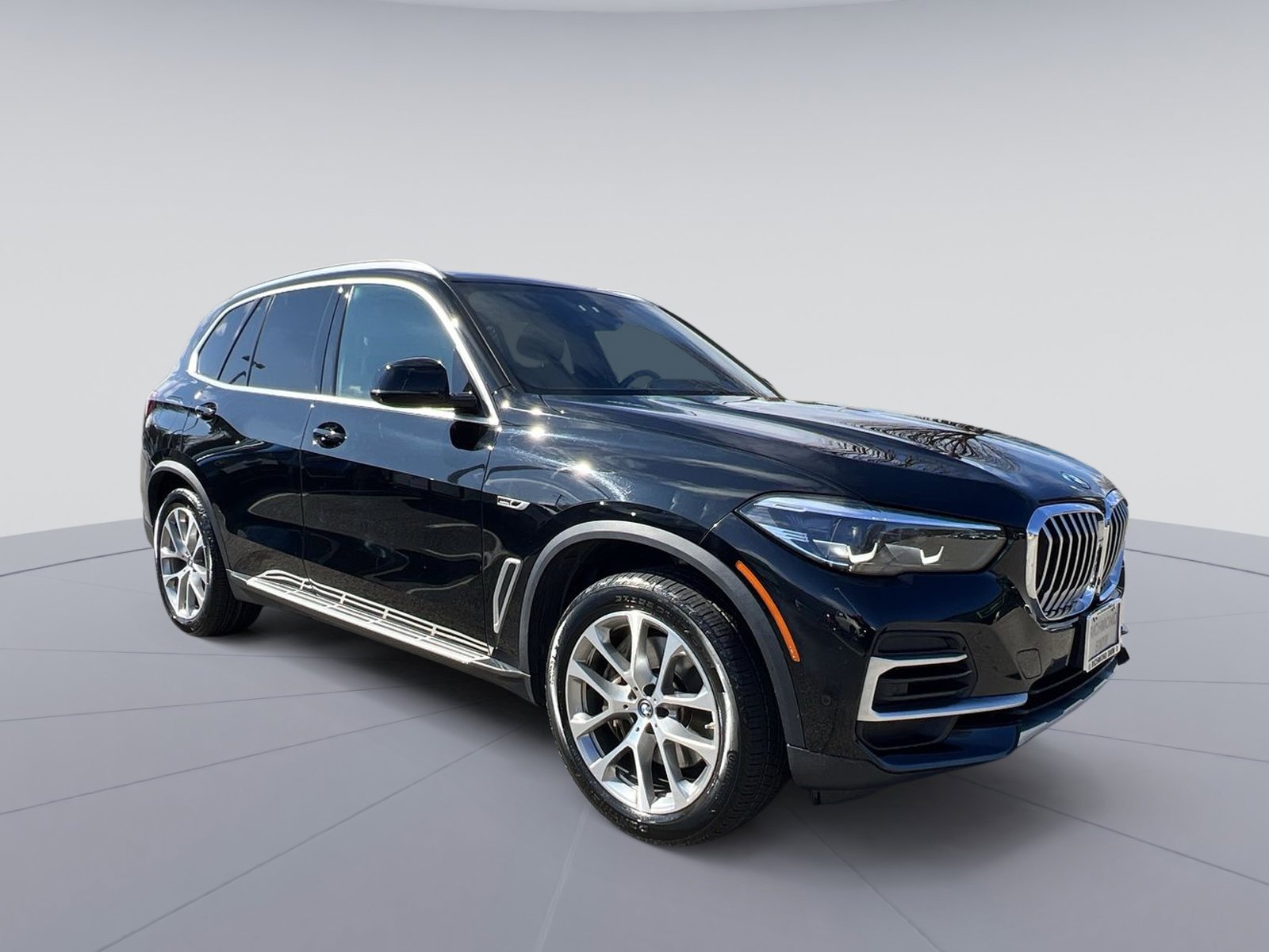 Used 2023 BMW X5 xDrive45e image 7