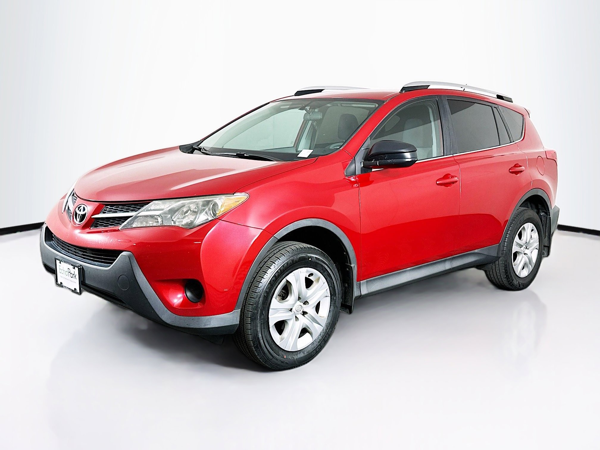 Used 2013 Toyota RAV4 LE image 3