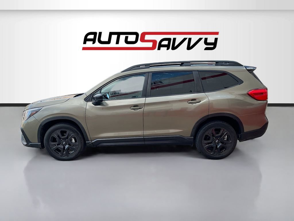 Used 2024 Subaru Ascent Onyx Edition image 4