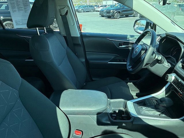 Certified 2025 Toyota RAV4 XLE image 18
