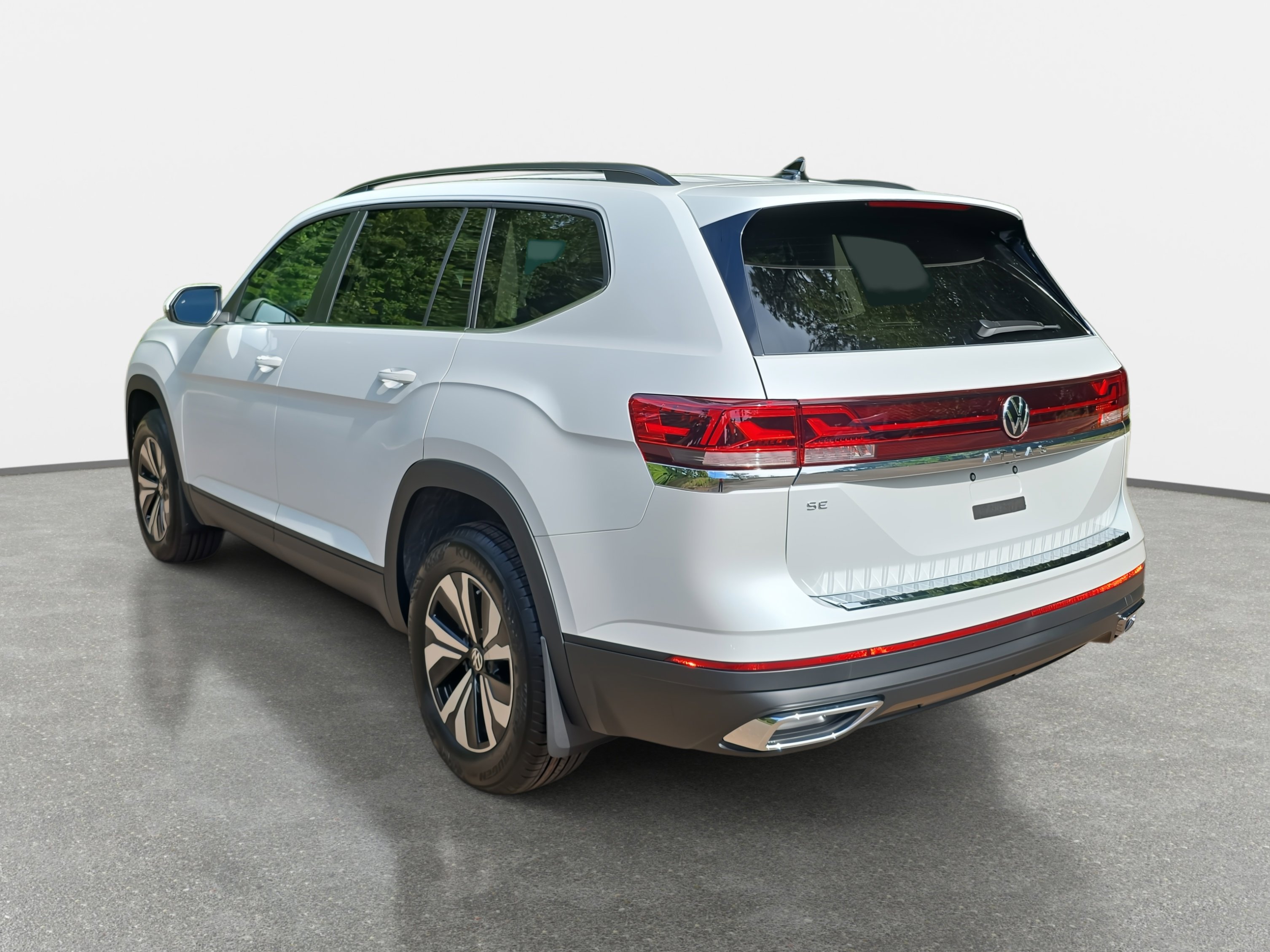 New 2026 Volkswagen Atlas SE image 5