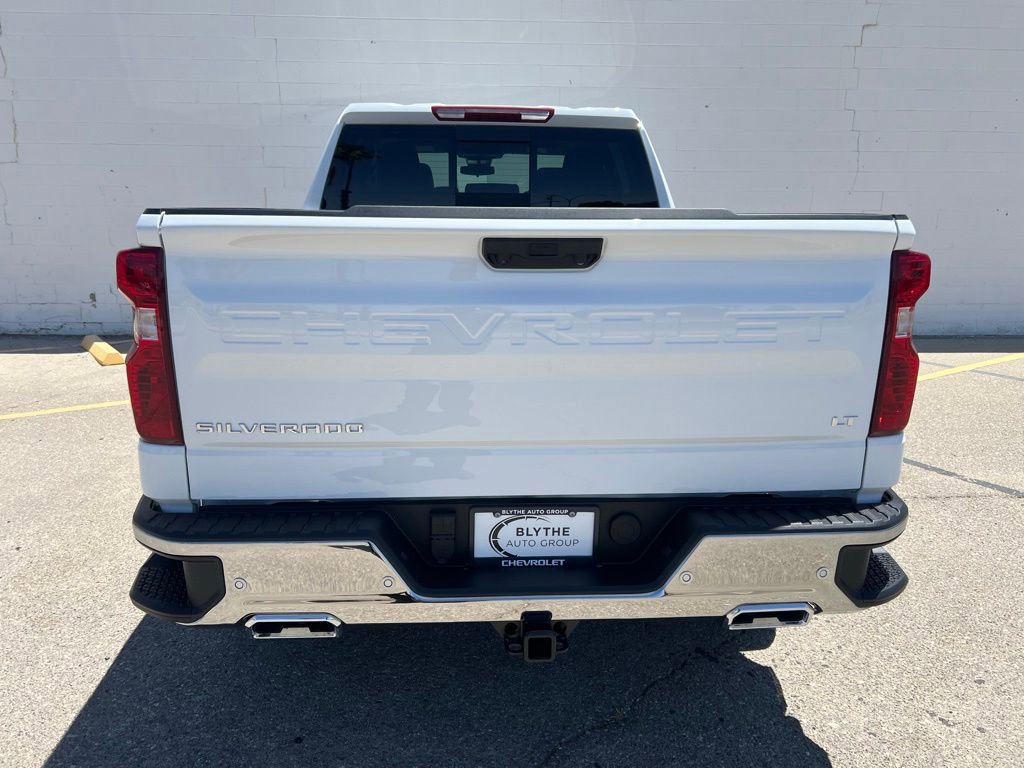 New 2026 Chevrolet Silverado 1500 LT w/ Z71 Off-Road Package AWD/4WD image 4