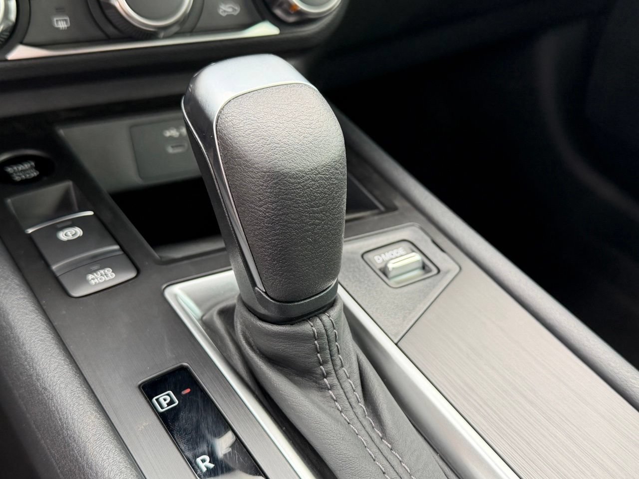 New 2026 Nissan Kicks S FWD image 23