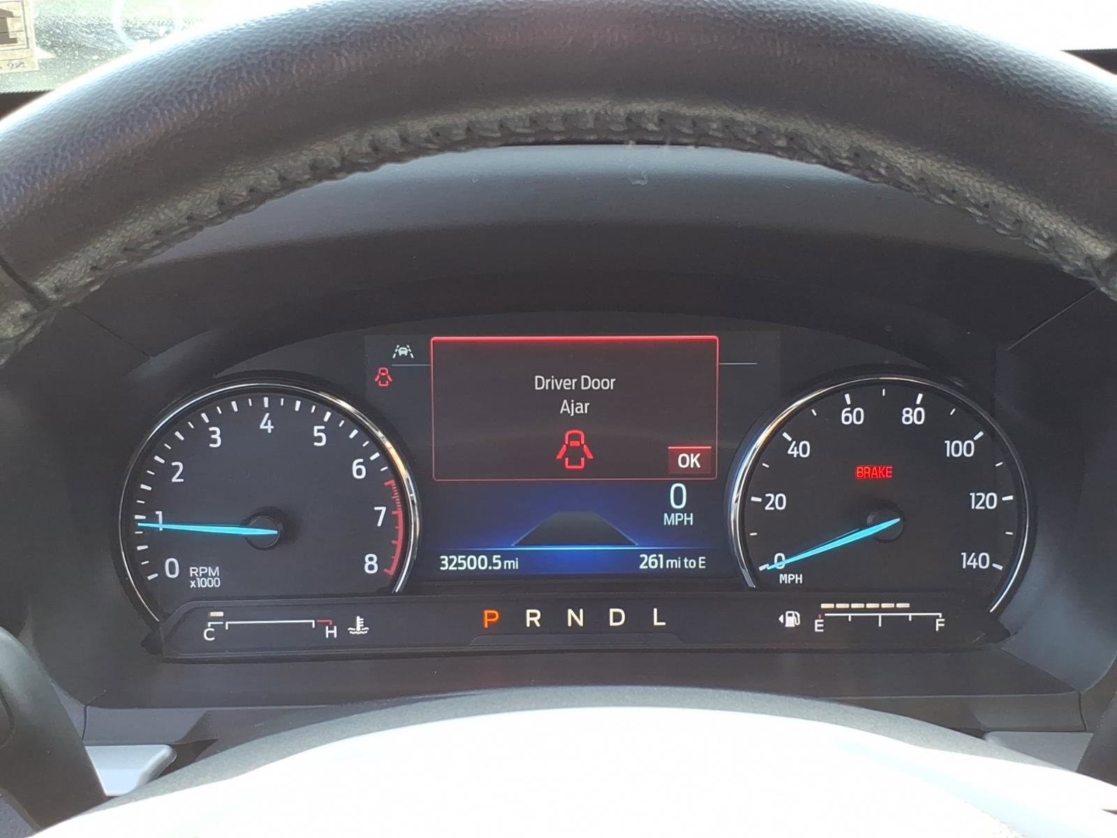 Certified 2022 Ford Explorer XLT w/ Equipment Group 202A image 18