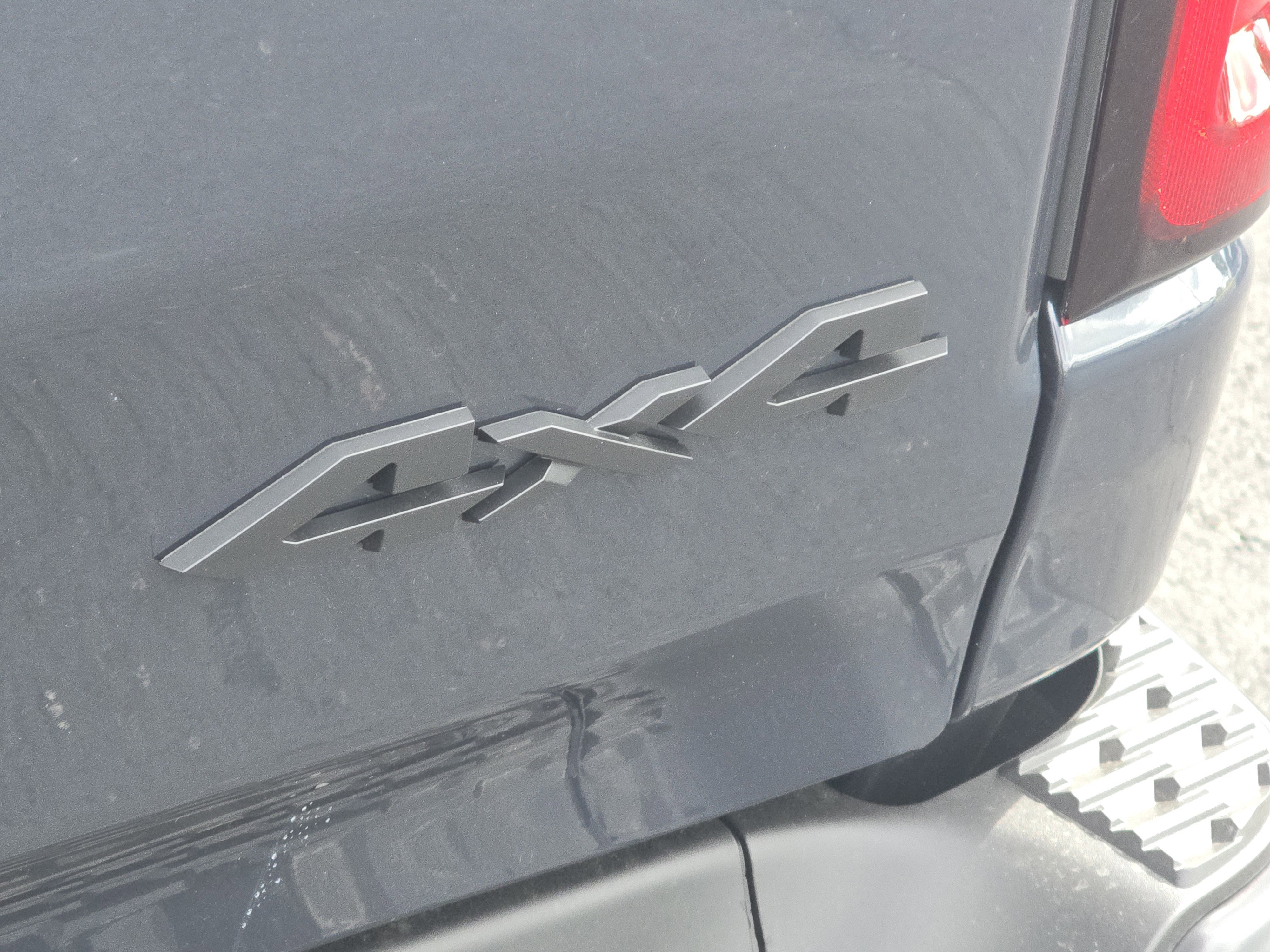 New 2026 RAM 1500 Classic Warlock image 10