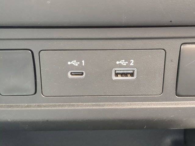 Used 2024 Nissan Frontier SV image 24