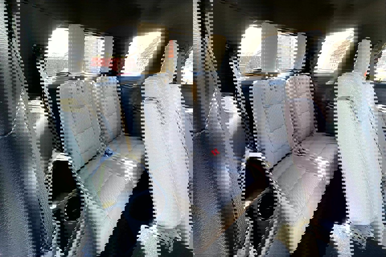 Used 2018 Ford Explorer Base image 26